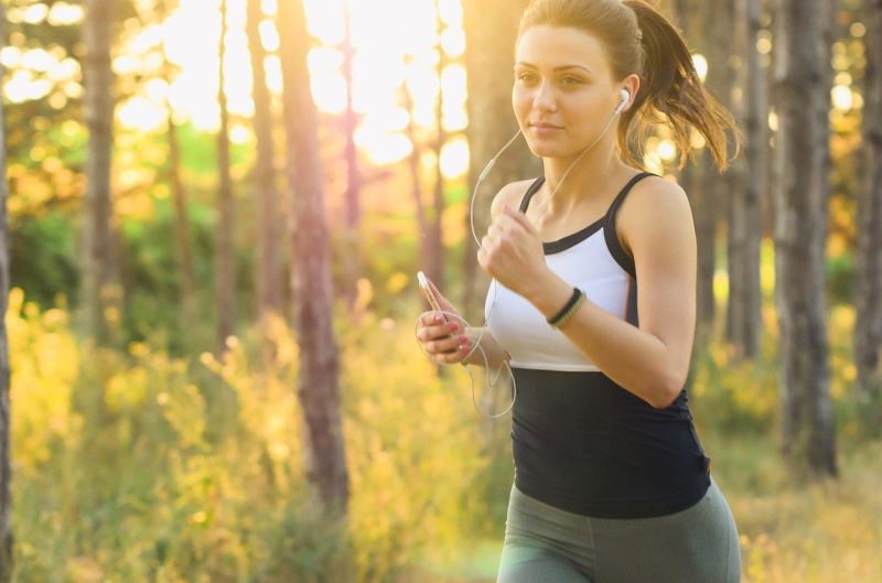 App permite transformar exercícios físicos em doações para ONGs